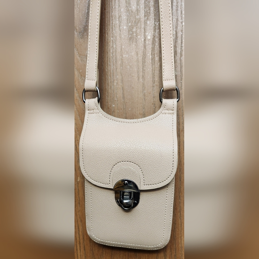 Mellow World To GoGo Cream Crossbody Bag